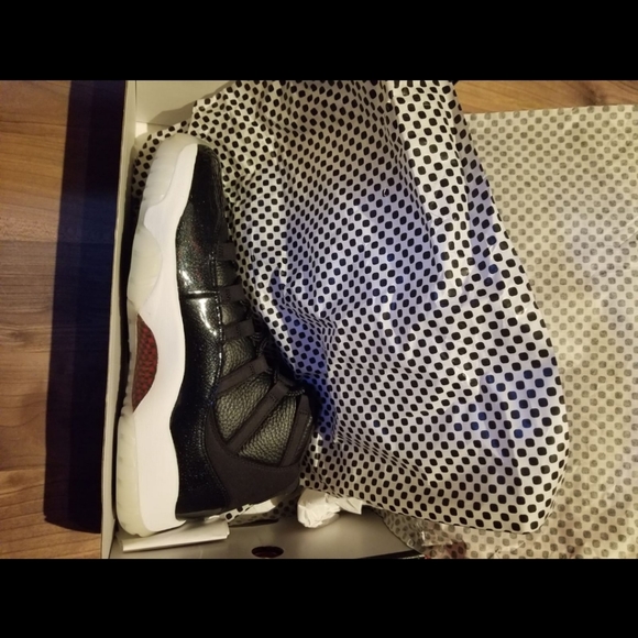 Jordan 11 72-10 / Bred size 11 DEADSTOCK